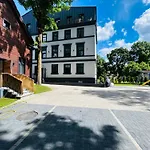 The Right Coast Apartment With Free Private Parking